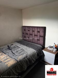 Apartamento de 3 alcobas en venta en Bomboná No. 2, Medellín, 53 m² · foto 4 de 10