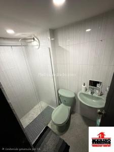 Apartamento de 3 alcobas en venta en Bomboná No. 2, Medellín, 53 m² · foto 8 de 10