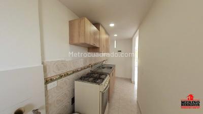 Apartamento de 3 alcobas en venta en Calazans Parte Alta, Medellín, 65 m² · foto 9 de 17