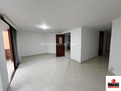 Apartamento de 3 alcobas en arriendo en Laureles, Medellín, 126 m² · foto 2 de 19