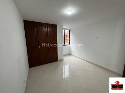 Apartamento de 3 alcobas en arriendo en Laureles, Medellín, 126 m² · foto 8 de 19