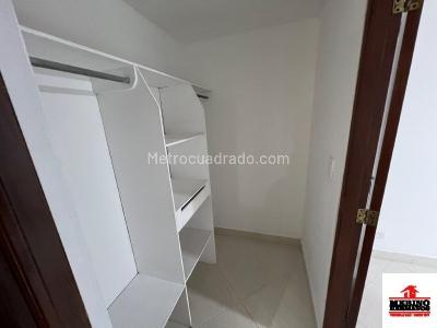 Apartamento de 3 alcobas en arriendo en Laureles, Medellín, 126 m² · foto 16 de 19