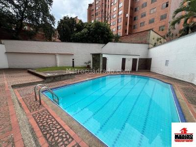 Apartamento de 3 alcobas en arriendo en Laureles, Medellín, 126 m² · foto 18 de 19