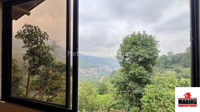 Apartamento de 1 alcoba en arriendo en Santa Elena Vereda Media Luna, Medellín, 51 m² · foto 7 de 13