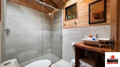 Apartamento de 1 alcoba en arriendo en Santa Elena Vereda Media Luna, Medellín, 55 m² · foto 15 de 15