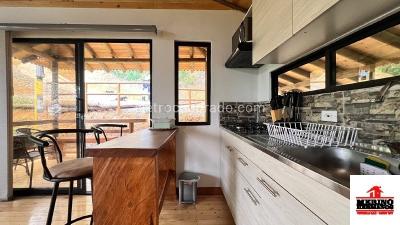 Apartamento de 1 alcoba en arriendo en Santa Elena Vereda Media Luna, Medellín, 55 m² · foto 5 de 15