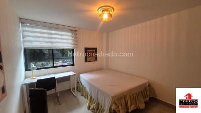 Apartamento de 4 alcobas en venta en Estadio, Medellín, 130 m² · foto 13 de 20