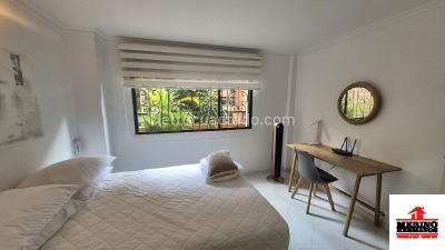 Apartamento de 3 alcobas en venta en Laureles, Medellín, 151 m² · foto 10 de 17