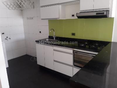 Apartamento de 1 alcoba en venta en Santa Barbara, Bogotá, 50 m² · foto 4 de 6