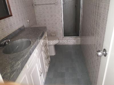 Apartamento de 3 alcobas en venta en Molino Norte, Bogotá, 120 m² · foto 11 de 12