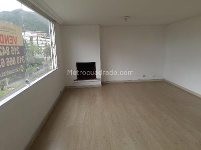 Apartamento de 3 alcobas en venta en Molino Norte, Bogotá, 120 m² · foto 2 de 12