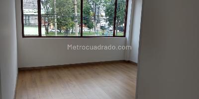 Casa de 4 alcobas en venta en Normandia, Bogotá, 262 m² · foto 6 de 17