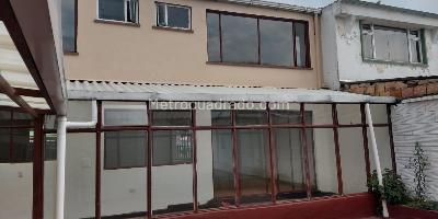Casa de 4 alcobas en venta en Normandia, Bogotá, 262 m² · foto 14 de 17