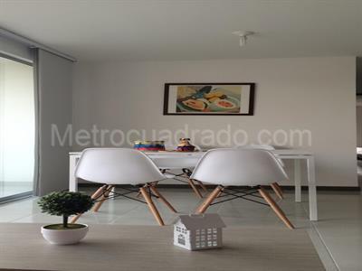 Apartamento de 3 alcobas en venta en Valle Del Lili, Cali, 80 m² · foto 4 de 17