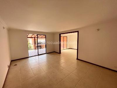 Casa de 4 alcobas en venta en Ciudad Jardin, Cali, 160 m² · foto 5 de 13
