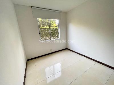 Apartamento de 3 alcobas en venta en Bochalema, Cali, 75 m² · foto 8 de 16