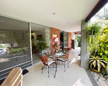 Casa de 4 alcobas en venta en Pance, Cali, 256 m² · foto 3 de 12
