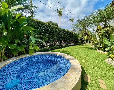 Casa de 4 alcobas en venta en Pance, Cali, 256 m² · foto 2 de 12
