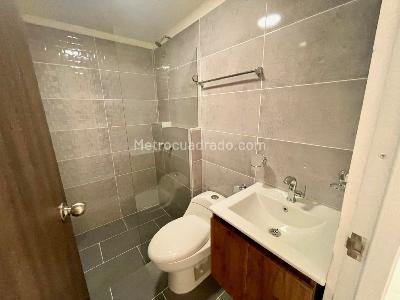 Apartamento de 2 alcobas en venta en Valle Del Lili, Cali, 72 m² · foto 10 de 14