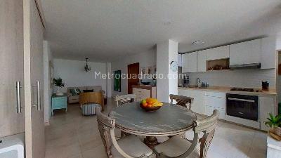 Apartamento de 3 alcobas en venta en Prados Del Norte, Cali, 94 m² · foto 3 de 18