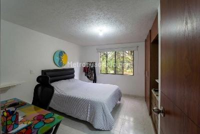 Apartamento de 3 alcobas en venta en Multicentro, Cali, 86 m² · foto 11 de 14