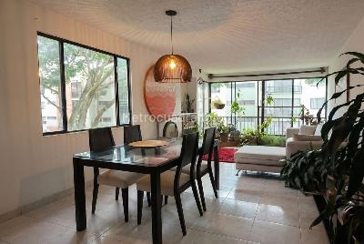 Apartamento de 3 alcobas en venta en Multicentro, Cali, 86 m² · foto 9 de 14