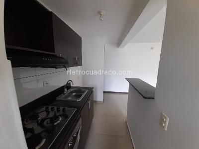 Apartamento de 2 alcobas en arriendo en Niquia, Bello, 55 m² · foto 2 de 20