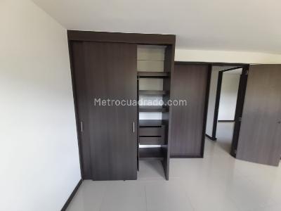 Apartamento de 2 alcobas en arriendo en Niquia, Bello, 55 m² · foto 8 de 20