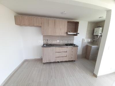 Apartamento de 2 alcobas en arriendo en La Navarra, Bello, 45 m² · foto 2 de 19