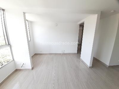 Apartamento de 2 alcobas en arriendo en La Navarra, Bello, 45 m² · foto 5 de 19