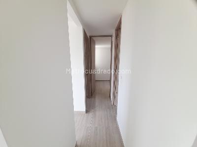 Apartamento de 2 alcobas en arriendo en La Navarra, Bello, 45 m² · foto 6 de 19