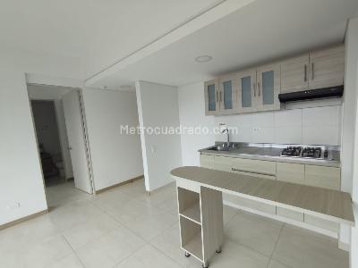 Apartamento de 3 alcobas en venta en El Porvenir, Rionegro, 75 m² · foto 3 de 16