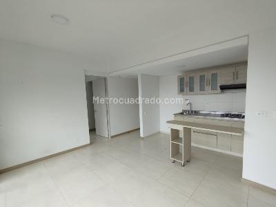 Apartamento de 3 alcobas en venta en El Porvenir, Rionegro, 75 m² · foto 4 de 16