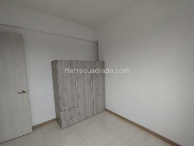 Apartamento de 3 alcobas en venta en El Porvenir, Rionegro, 75 m² · foto 10 de 16