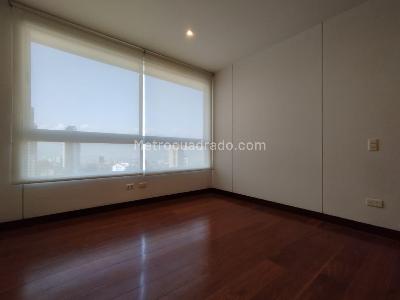 Apartamento de 3 alcobas en arriendo en Los Balsos, Medellín, 148 m² · foto 11 de 20