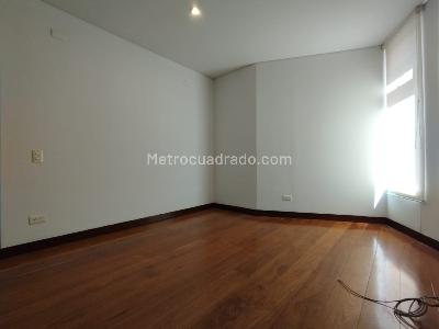 Apartamento de 3 alcobas en arriendo en Los Balsos, Medellín, 148 m² · foto 12 de 20