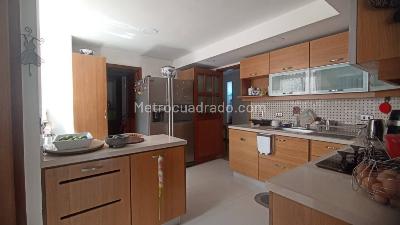 Apartamento de 2 alcobas en venta en La Concha, Medellín, 171 m² · foto 8 de 20