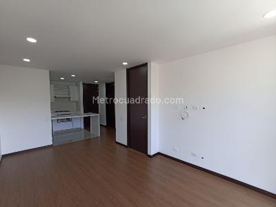 Apartaestudio en arriendo en Las Lomas, Medellín, 60 m² · foto 6 de 11