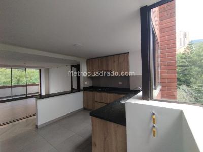 Apartamento de 4 alcobas en arriendo en Poblado Altos Del Poblado, Medellín, 190 m² · foto 3 de 17