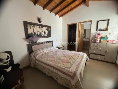 Casa de 5 alcobas en venta en San Antonio, Rionegro, 160 m² · foto 19 de 20
