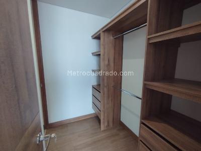 Apartamento de 2 alcobas en arriendo en Ciudad Del Rio, Medellín, 79 m² · foto 15 de 16