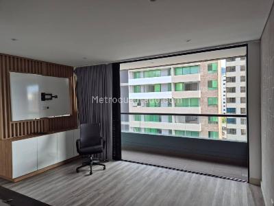Apartaestudio en arriendo en El Tesoro, Medellín, 64 m² · foto 4 de 11