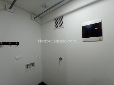 Apartaestudio en arriendo en El Tesoro, Medellín, 64 m² · foto 6 de 11