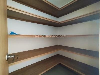 Apartamento en venta en El Portal, Envigado · foto 8 de 20