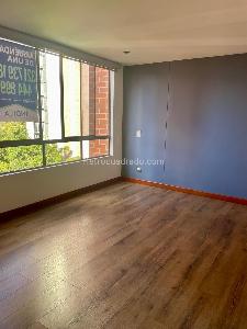 Apartamento de 3 alcobas en arriendo en El Poblado, Medellín, 130 m² · foto 19 de 20