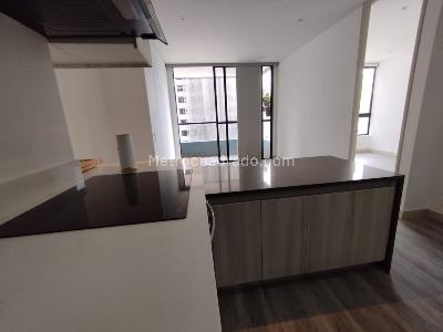 Apartaestudio en arriendo en Poblado Altos Del Poblado, Medellín · foto 3 de 12