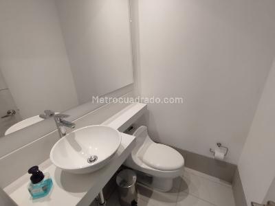 Apartaestudio en arriendo en Poblado Altos Del Poblado, Medellín · foto 4 de 12