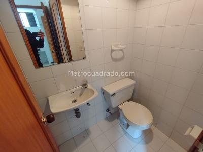 Apartamento de 4 alcobas en arriendo en Loma Del Campestre, Medellín, 165 m² · foto 6 de 20