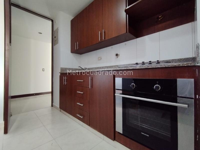Apartamento en Arriendo, Zuñiga, Envigado - 2