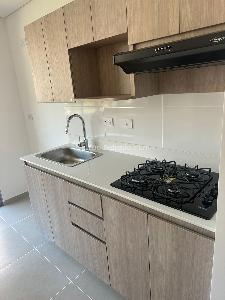 Apartamento de 2 alcobas en venta en Fatima, Itagüí, 60 m² · foto 2 de 9